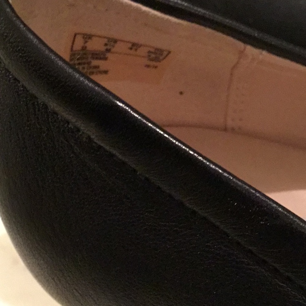 Clark’s size 9.5 in Black. Soft as Butter - Picture 7 of 8